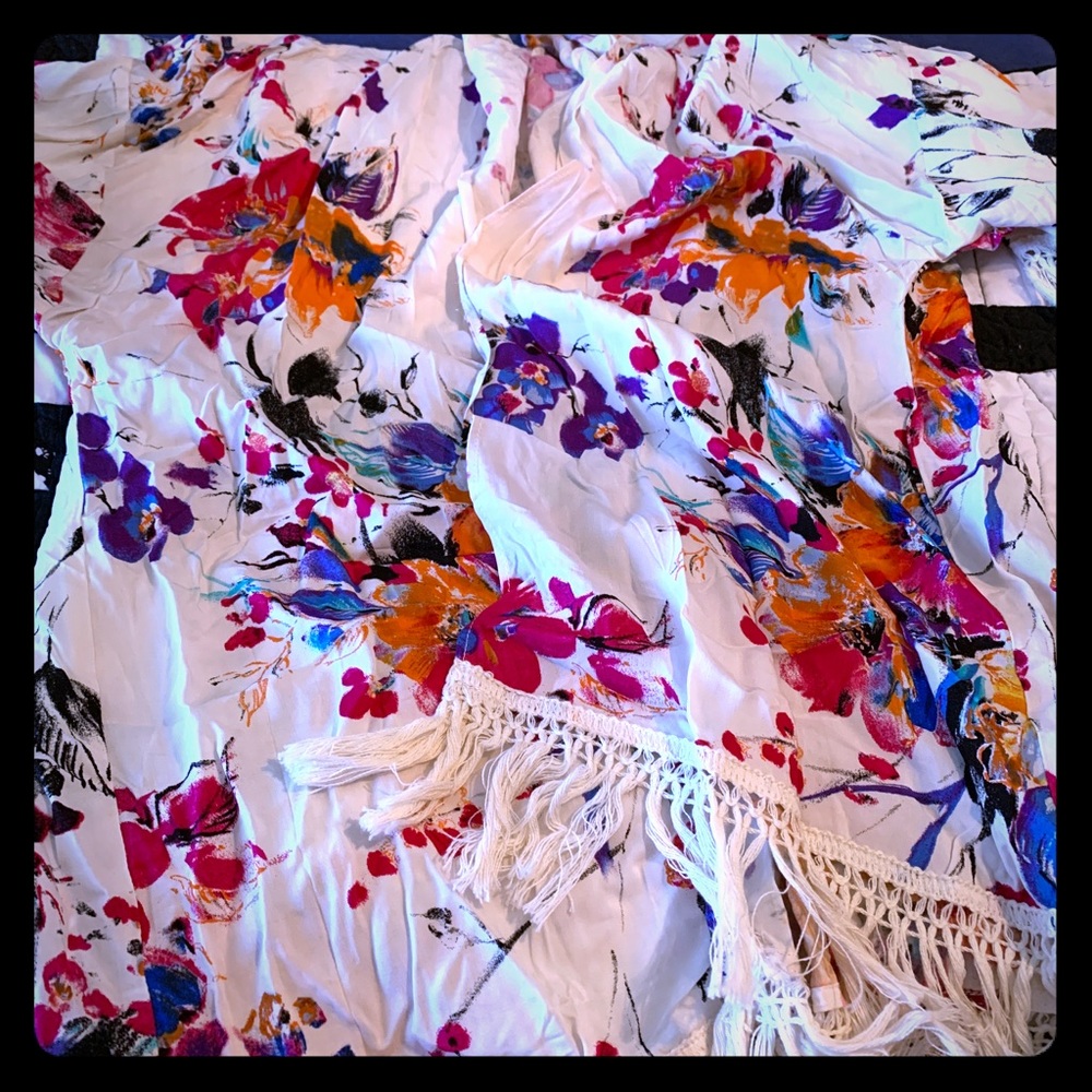 Kimono with fringe size large